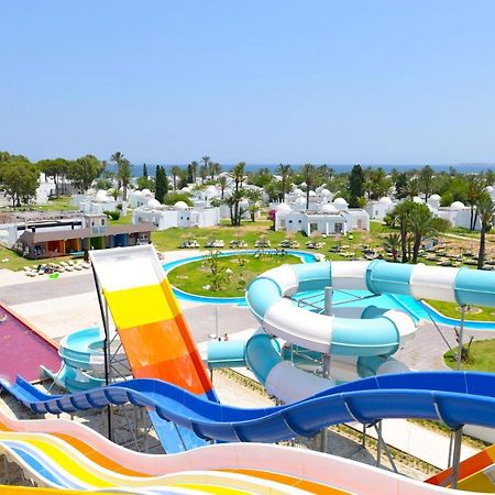 One Resort Aqua Park 莫纳斯提尔 外观 照片